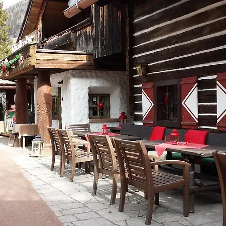 Appartement House Arianna *