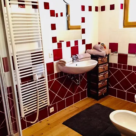 Appartement House Arianna *